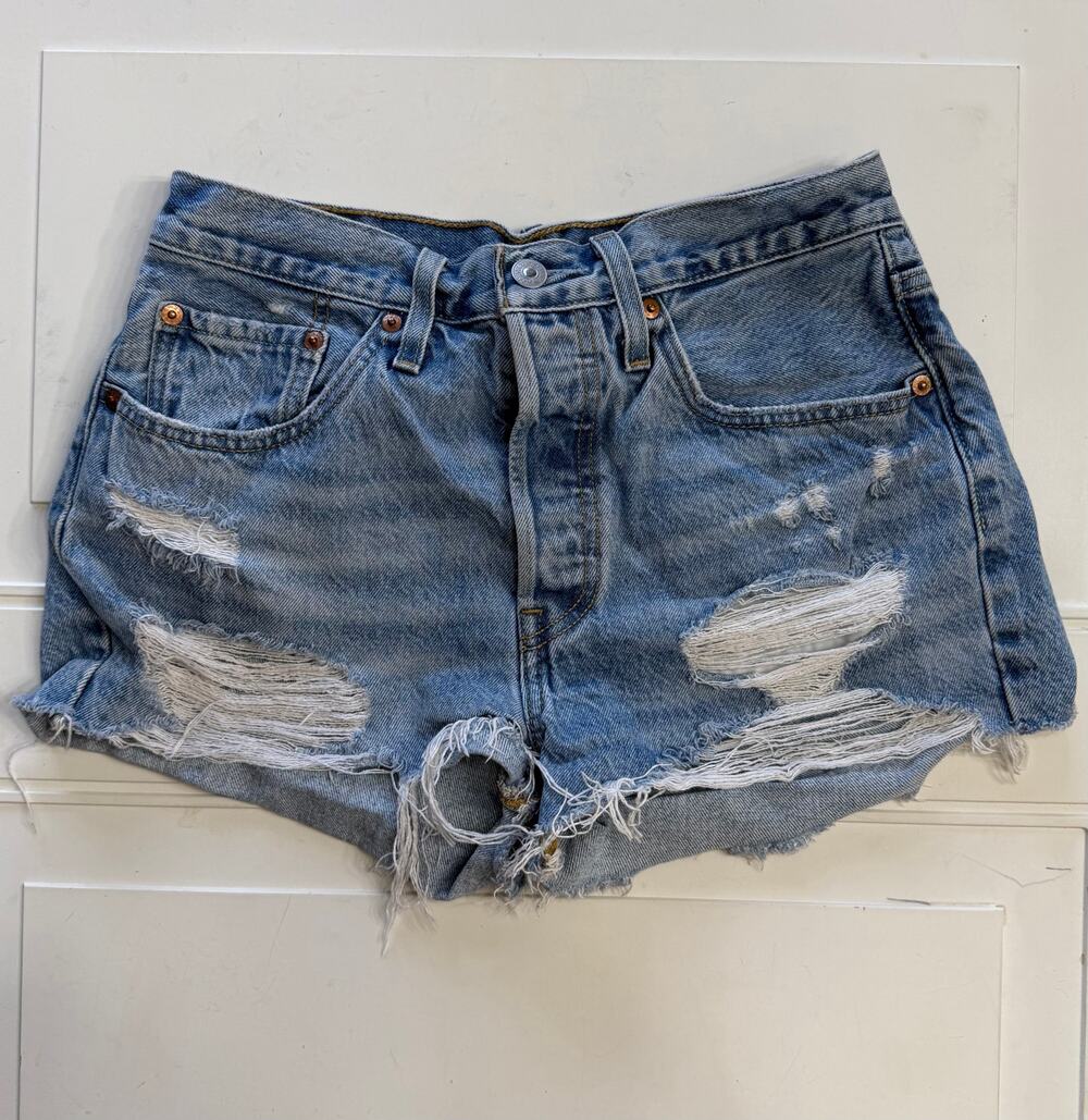 Levis Womens Sz 27 Blue Denim Distressed Cut Off Summer Jean Shorts Button Fly